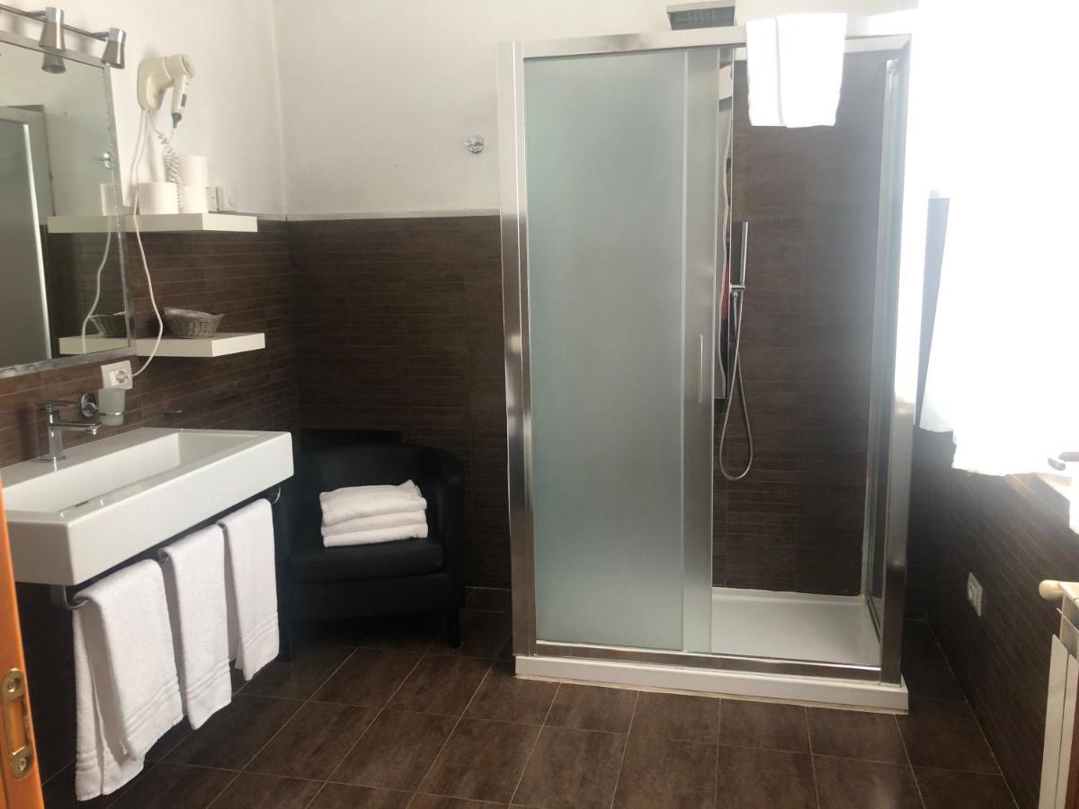 Отель Residenza Segrate Centro Novegro Экстерьер фото